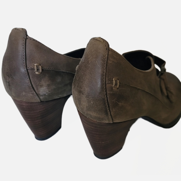 Rustic cottage core heels - Picture 2 of 3